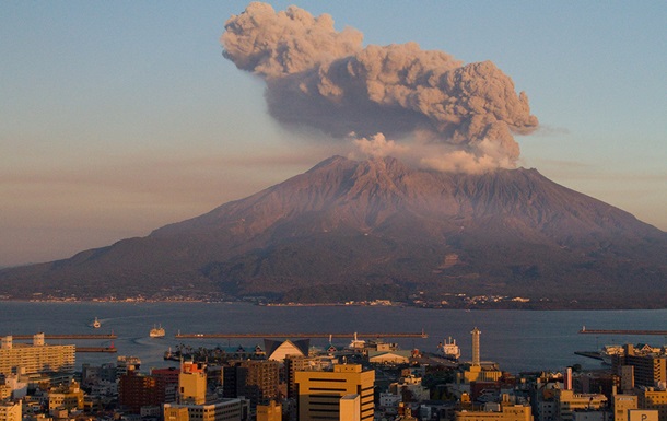 У Японії сталося виверження вулкана Сакура-дзіма