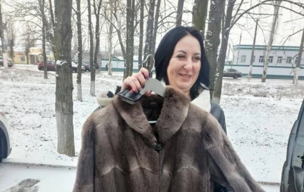 Fur coats were taken away from the widows of the invaders - Mariupol City Hall