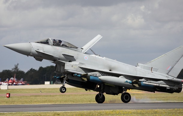 Британия рассмотрит ускоренное обучение украинских пилотов