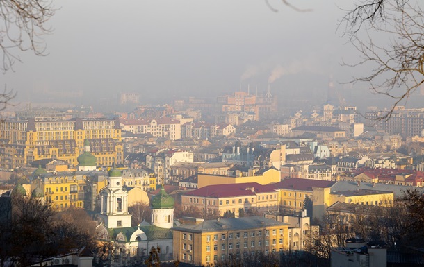 У Києві та області працює ППО