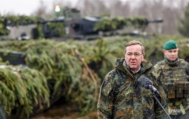 Военная помощь Германии Украине:  весенний пакет  уже в пути
