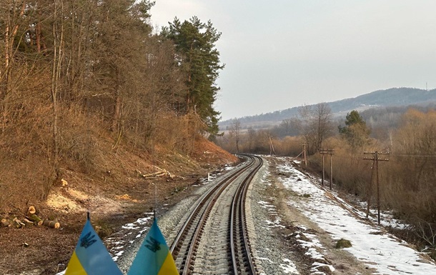 Two railway sections were restored to the Polish border