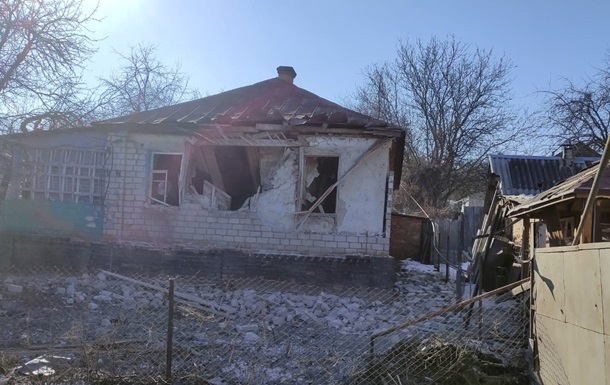 Внаслідок обстрілу селища на Харківщині загинув чоловік