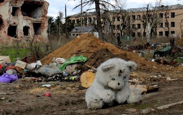 За время полномасштабной войны в Украине погиб 461 ребенок