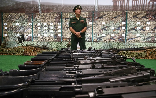 Україна не фіксує постачання зброї з Китаю до РФ - Зеленський