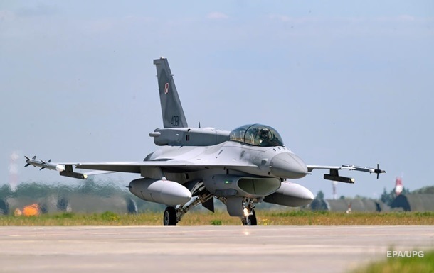 США повідомили, коли Україна може отримати літаки F-16	