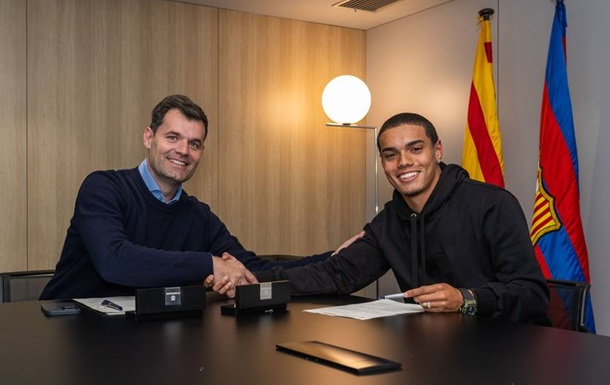 Барселона підписала контракт із Рональдіньо-молодшим