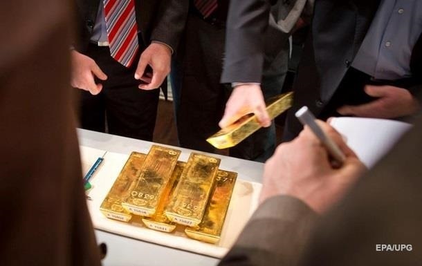 РФ більш ніж утричі збільшила продаж золота