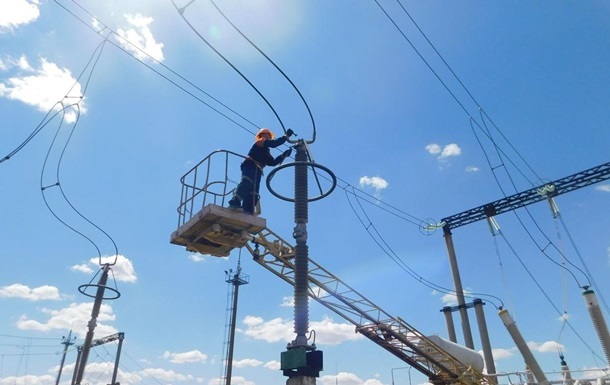 В Укренерго повідомили, коли повністю відновлять енергосистему Одещини