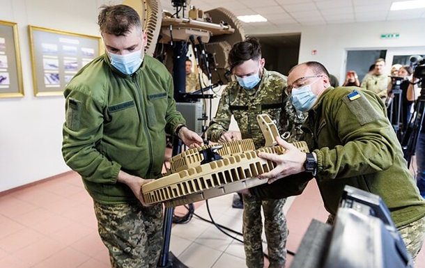 В Литве 14 украинских военных учатся пользоваться радарами ПВО