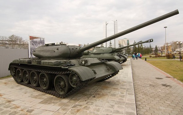 РФ снимает с хранения советские танки Т-54/55 - CIT