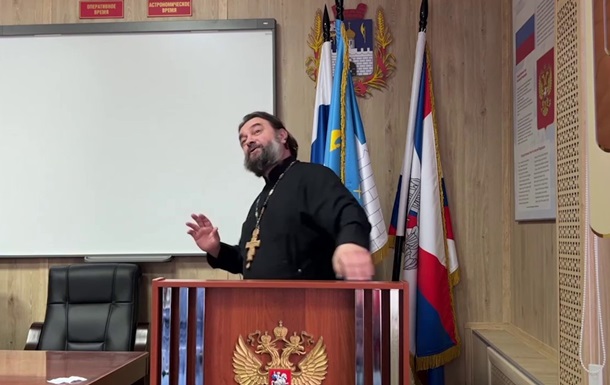 Священник РПЦ призвал оккупантов заряжать Грады  с молитвой 