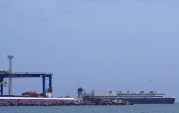 Окупанти запустили маріупольський порт - мерія