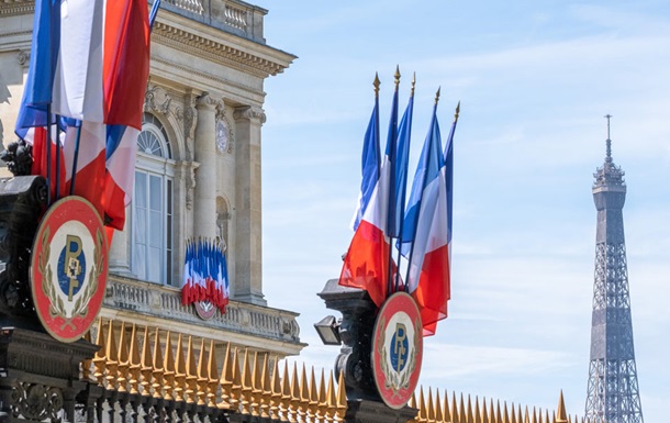 Франція закликає Росію не розміщувати в Білорусі ядерну зброю
