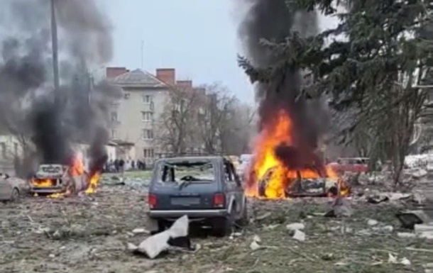 Зеленський: Росія обстріляла Слов янськ, є жертви
