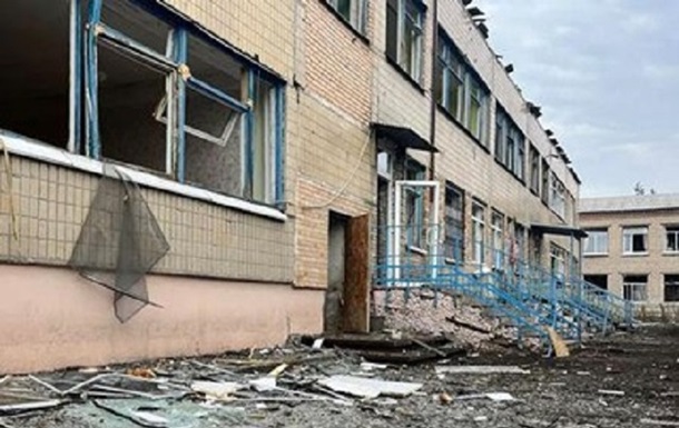 Мэр Краматорска показал последствия ракетного удара РФ по городу