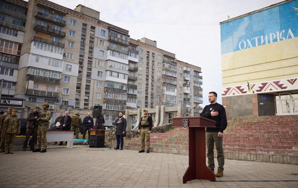 Зеленский приехал з визитом в Ахтырку