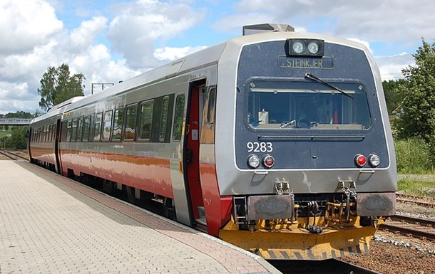 Норвегія має намір передати Україні 12 поїздів