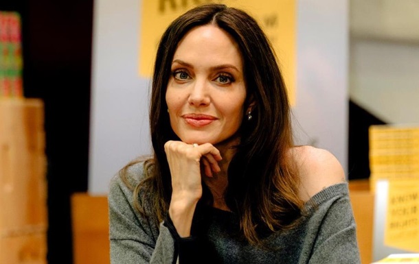 Анджеліна Джолі планує запуск власного бренду