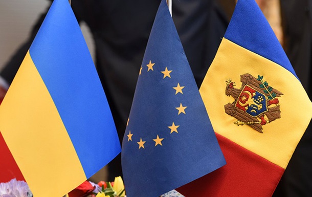 ЗМІ: ЄК порекомендує розпочати переговори про вступ України і Молдови до ЄС