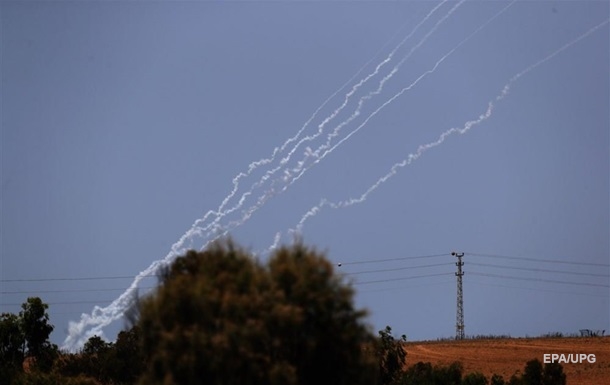 Израиль заявил о перехвате десятков ракет Ливана