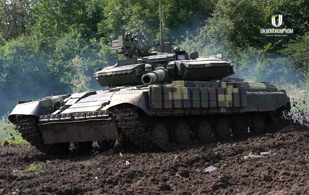У Польщі відкрили центр ремонту танків для України