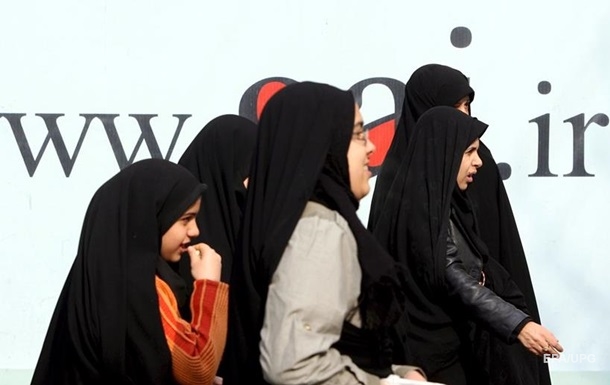 В Ірані учениці жіночої школи отруїлися газом