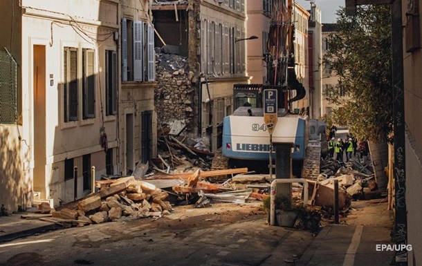 Обвал дома в Марселе: найдены шесть тел