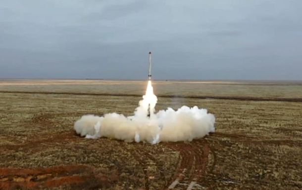 Росія випробувала міжконтинентальну ракету