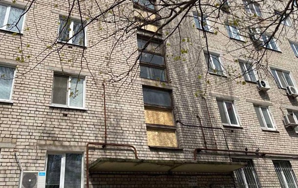 Ночной обстрел Запорожья: в городе повреждены четыре многоэтажки 
