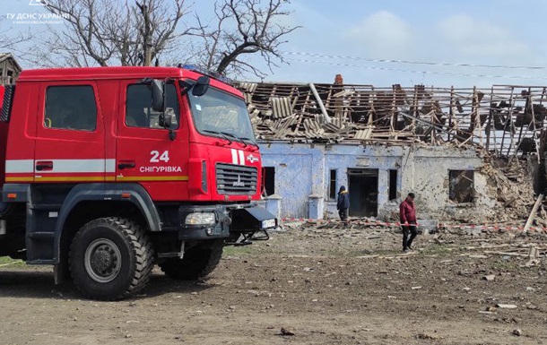 На Николаевщине войска РФ разрушили старое школьное здание