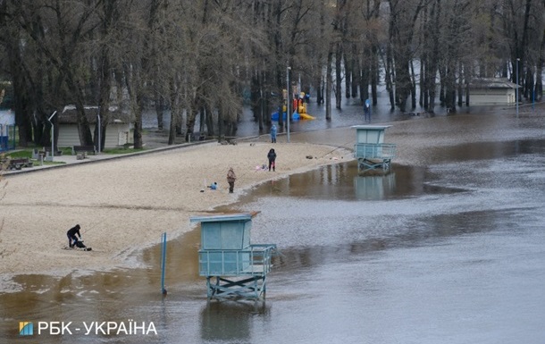 Київ готується до піку повені: названі райони у зоні ризику
