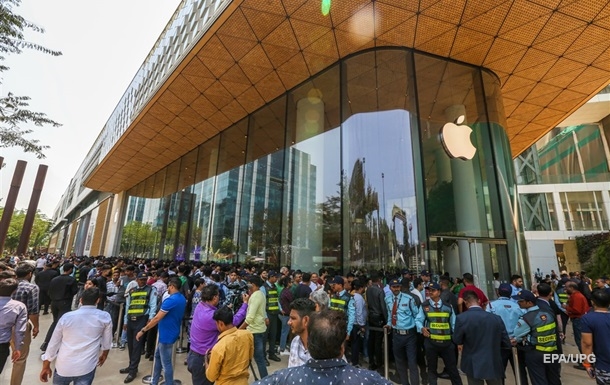В Індії відкрився перший фірмовий магазин Apple