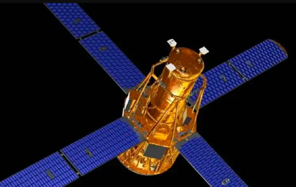 Спутник NASA, за падение которого приняли вспышку в Киеве, сошел с орбиты