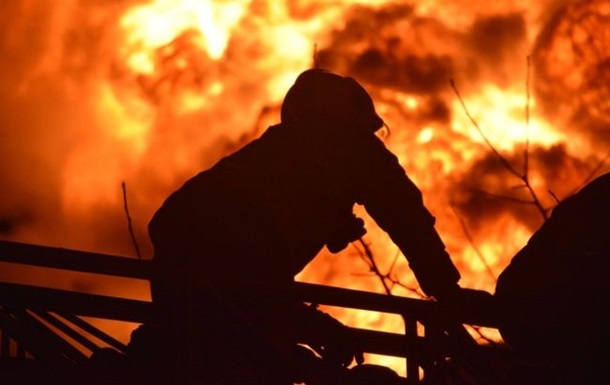 У Росії палає понад 20 будинків в уральському селищі