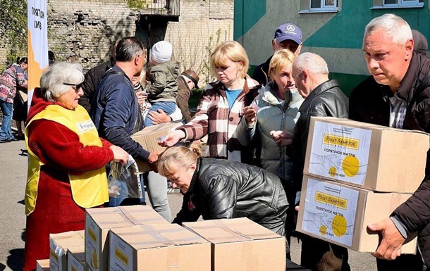 У Мирнограді розпочали видавати гуманітарну допомогу