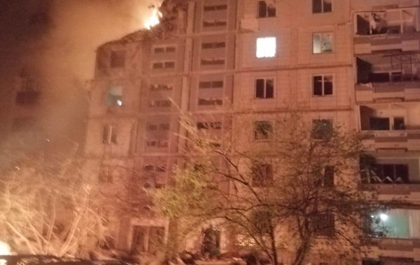 Россияне обстреляли жилой дом в Умани - СМИ