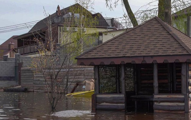 В Киеве затопления выросли до 50 сантиметров