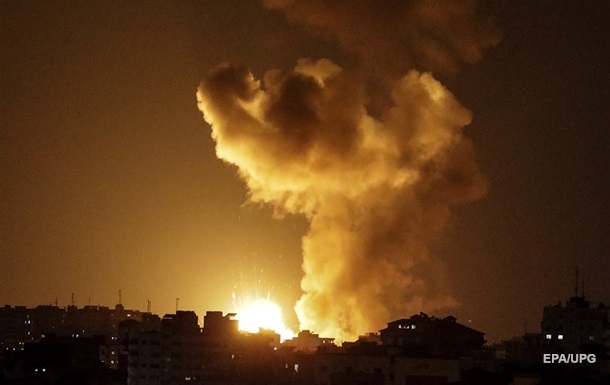Израиль атаковал 16 объектов ХАМАС в секторе Газа