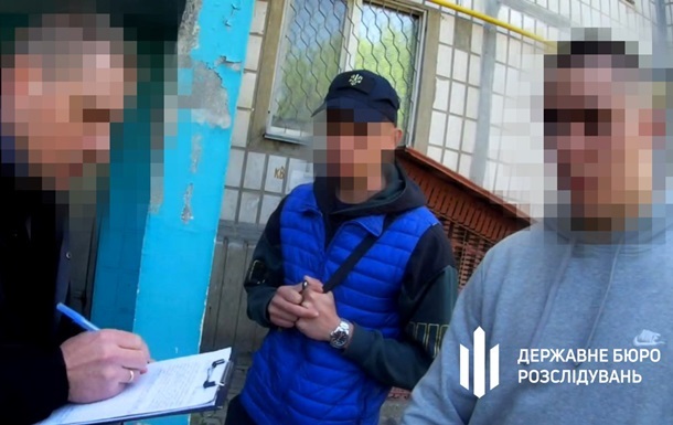 В Черкассах взяли под домашний арест полицейских, изнасиловавших девушку