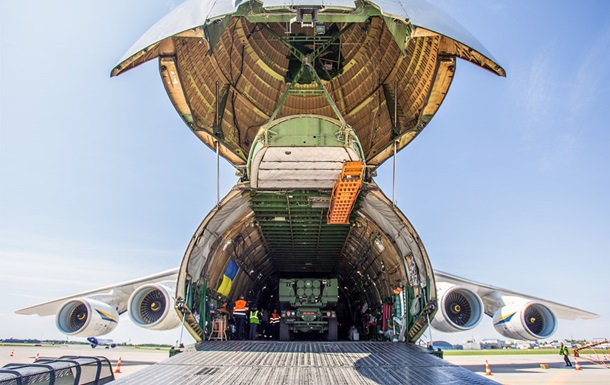 HIMARS was delivered to Poland Ukrainian An-124 Ruslan