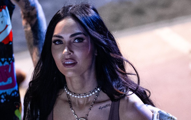 Megan Fox graces the cover of the gloss