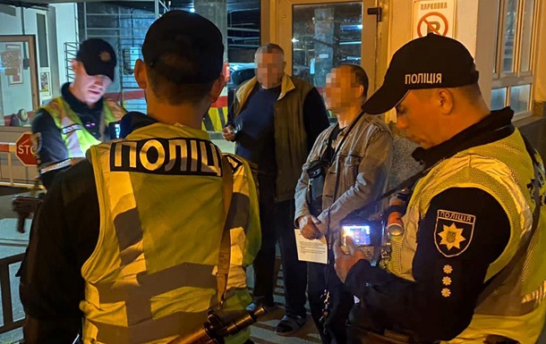The police took the special pass from the singer Viktor Pavlik