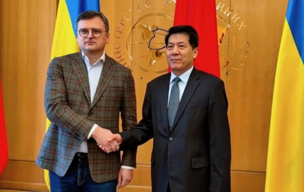 У КНР розповіли про візит представника до України