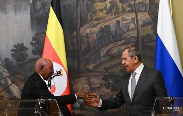 РФ і Уганда домовились про нерозміщення зброї у космосі