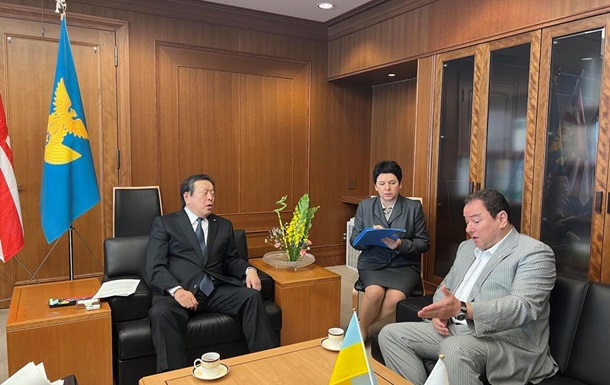 Клініка Сил оборони Японії лікуватиме українських військових - посол