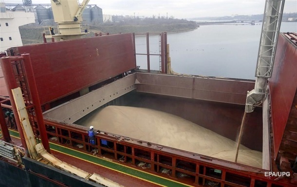 Зернова угода: Росія погодилася відновити інспекції суден до двох портів