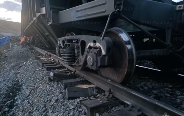 Another freight train derailed in Russia