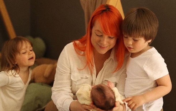 Светлана Тарабарова раскрыла имя новорожденной дочери