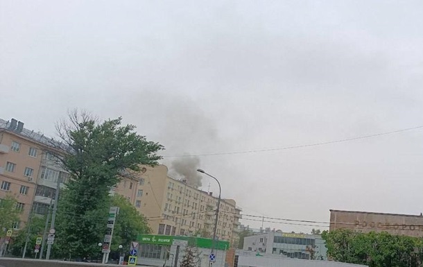 In Moscow, the building of the military registration and enlistment office was on fire